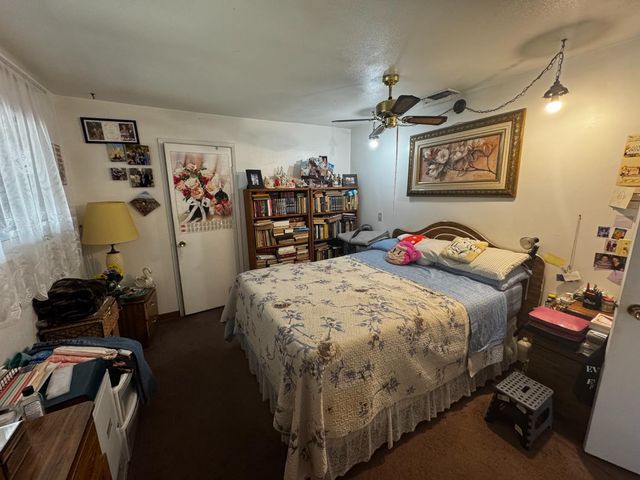 1832 G St, Rio Linda, CA 95673