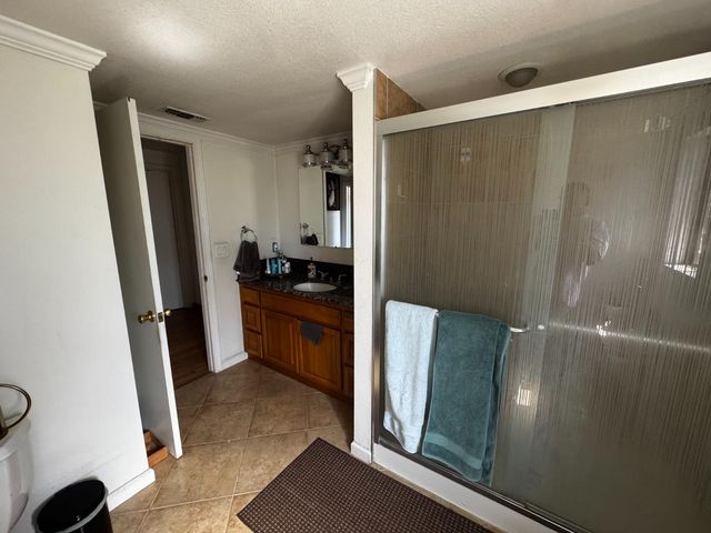 1832 G St, Rio Linda, CA 95673