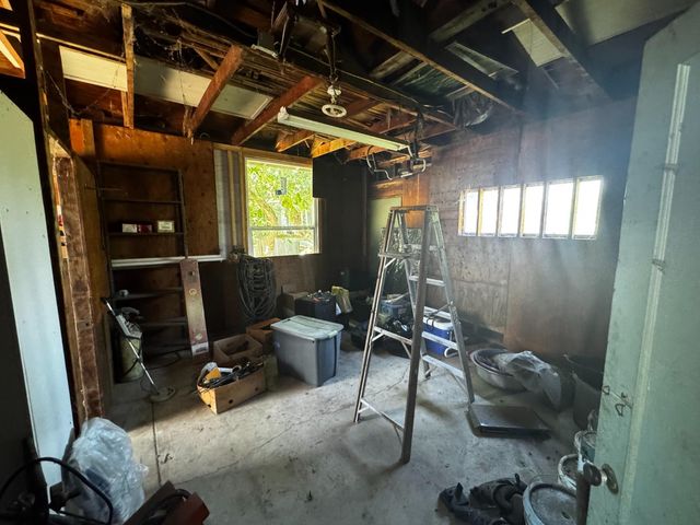 1832 G St, Rio Linda, CA 95673