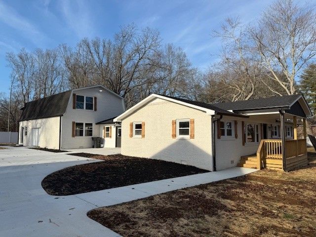 125 Old Shelbyville Hwy, Tullahoma, TN 37388