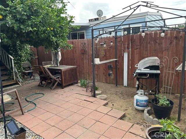 21001 Plummer 95, Chatsworth (los Angeles), CA 91311