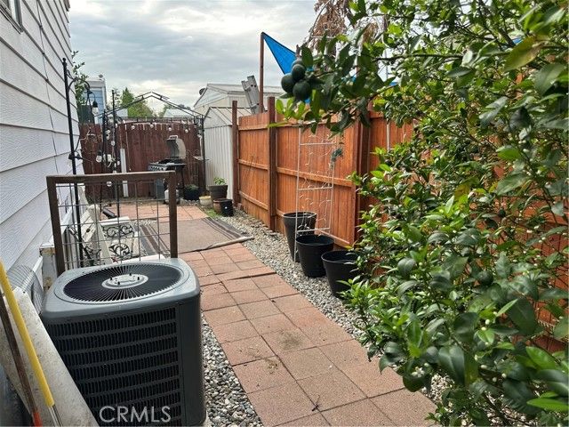 21001 Plummer 95, Chatsworth (los Angeles), CA 91311