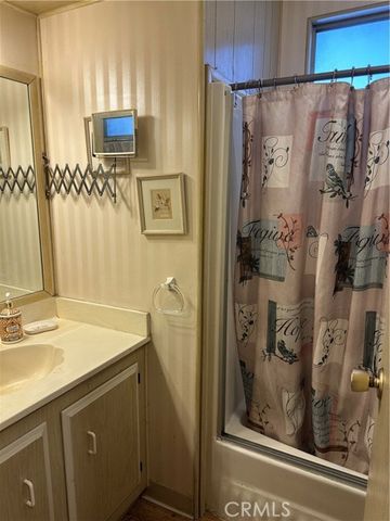 21001 Plummer 95, Chatsworth (los Angeles), CA 91311