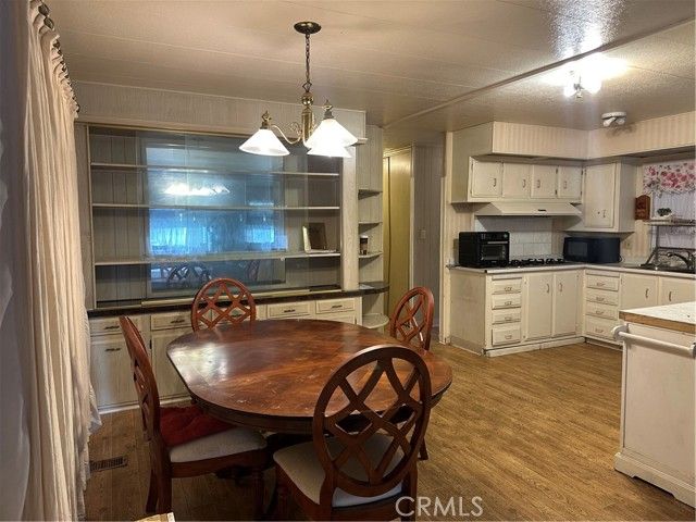 21001 Plummer 95, Chatsworth (los Angeles), CA 91311