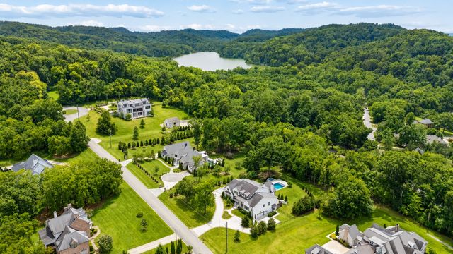 5262 Granny White Trce, Nashville, TN 37220
