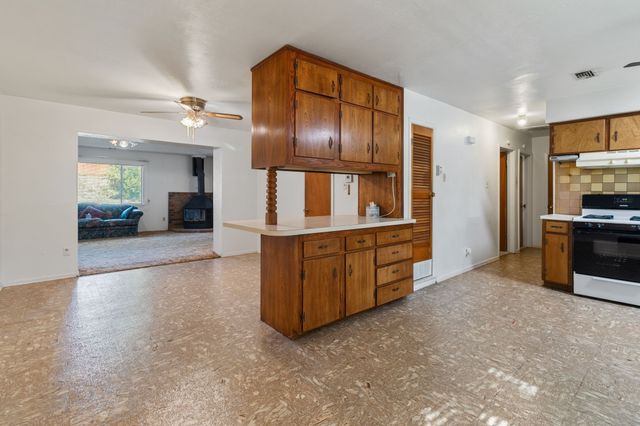 840 Comal Avenue, White Settlement, TX 76108