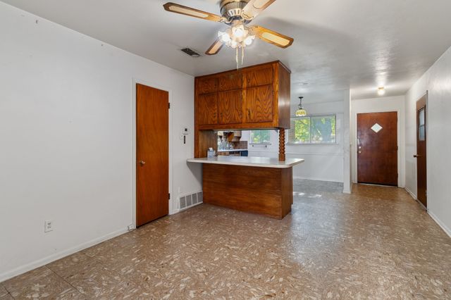 840 Comal Avenue, White Settlement, TX 76108