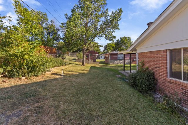 840 Comal Avenue, White Settlement, TX 76108