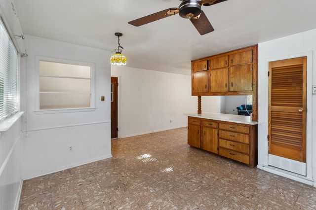 840 Comal Avenue, White Settlement, TX 76108