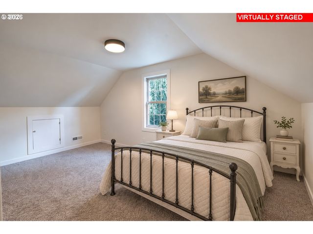 7020 Se CLATSOP St, Portland, OR 97206