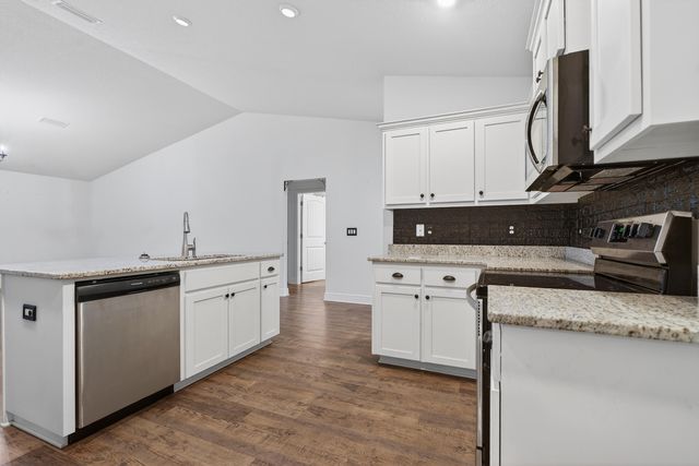 5733 Marigold Loop, Crestview, FL 32539