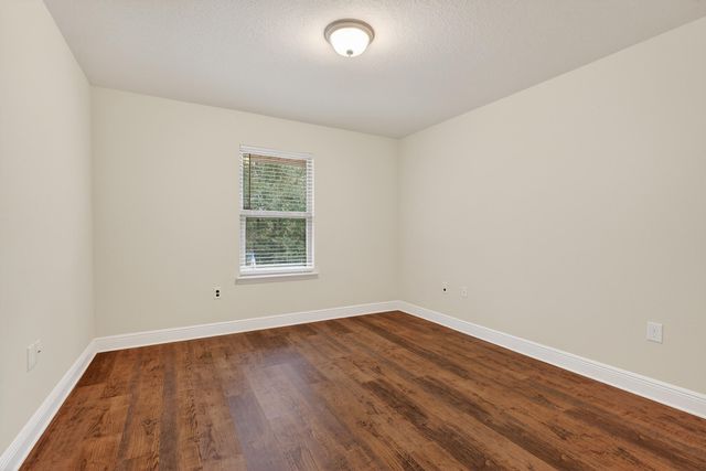 5733 Marigold Loop, Crestview, FL 32539