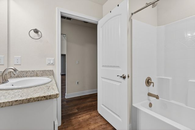 5733 Marigold Loop, Crestview, FL 32539