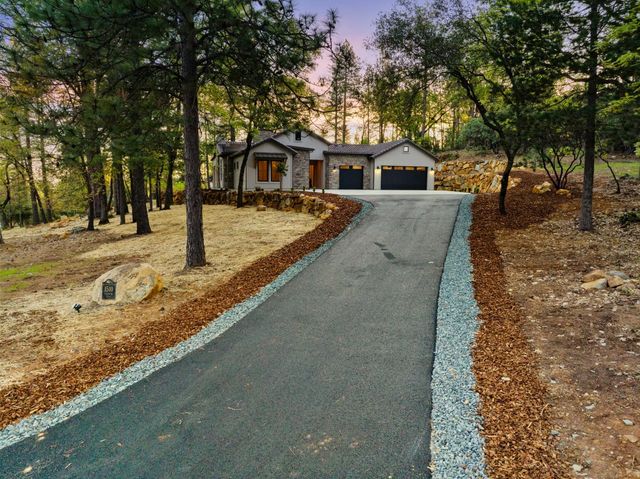 1510 Ridgemore Dr, Meadow Vista, CA 95722