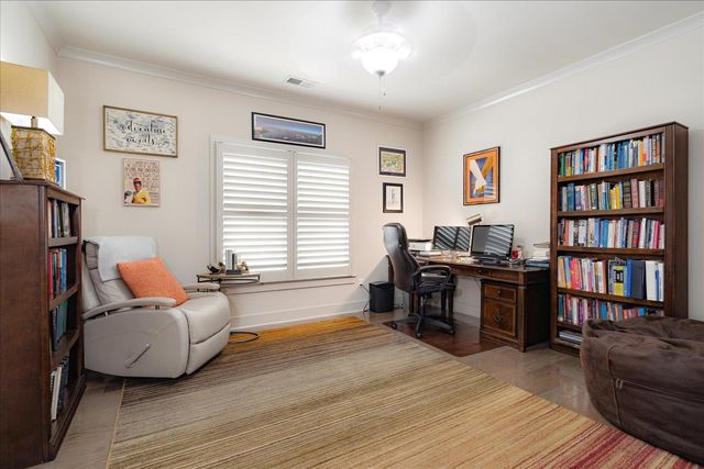 2020 ELZEY AVE, Memphis, TN 38104