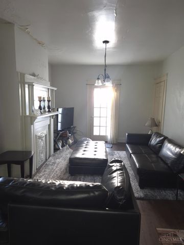 2704 Euclid Avenue, Cincinnati, OH 45219