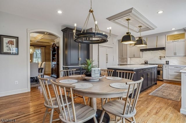 36 W Springtown Rd, Washington Twp., NJ 07853