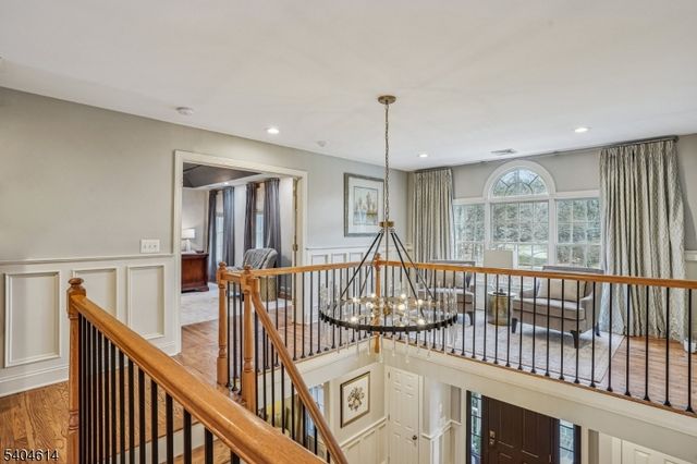 36 W Springtown Rd, Washington Twp., NJ 07853