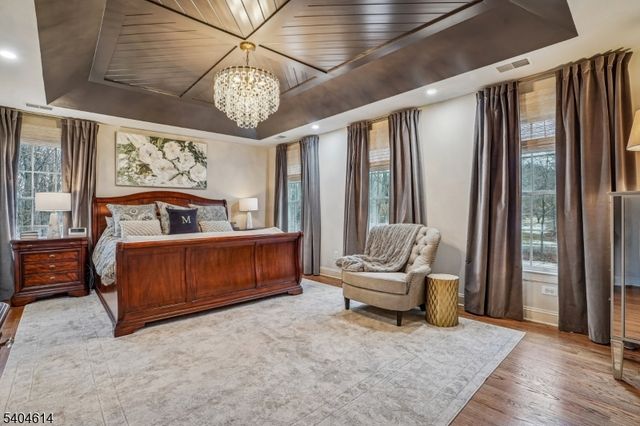 36 W Springtown Rd, Washington Twp., NJ 07853