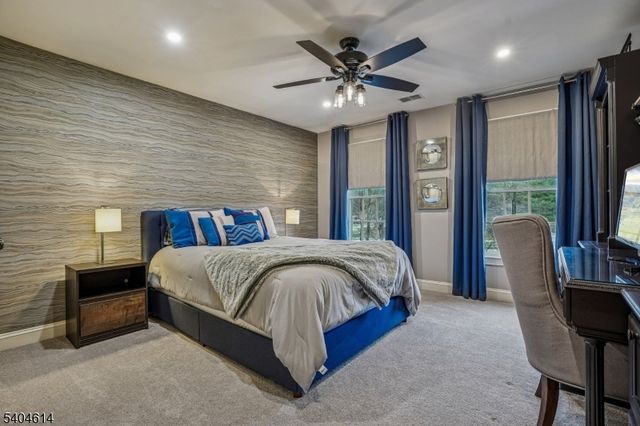 36 W Springtown Rd, Washington Twp., NJ 07853