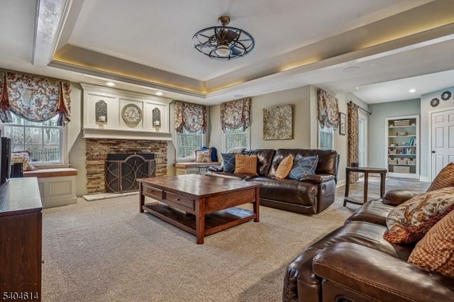 36 W Springtown Rd, Washington Twp., NJ 07853