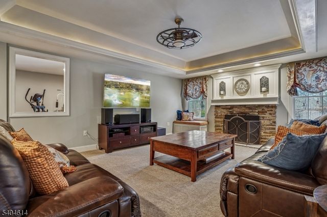 36 W Springtown Rd, Washington Twp., NJ 07853