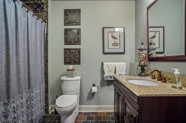 36 W Springtown Rd, Washington Twp., NJ 07853