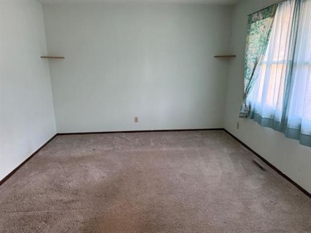 11392 Edgemere Terrace, Roscoe, IL 61073