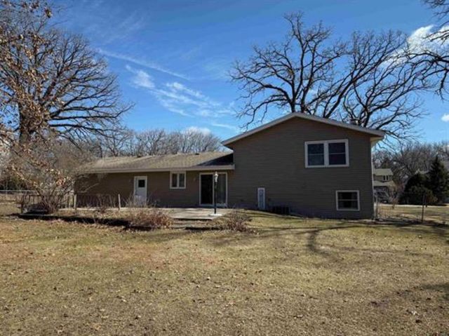 11392 Edgemere Terrace, Roscoe, IL 61073