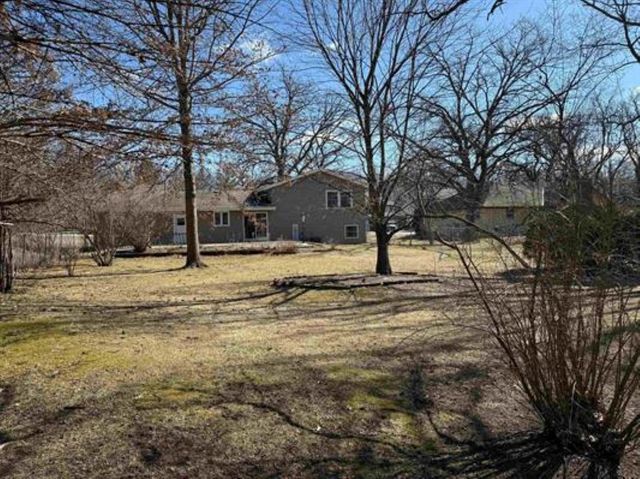 11392 Edgemere Terrace, Roscoe, IL 61073