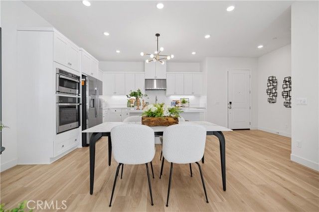 163 Baluster, Irvine, CA 92618