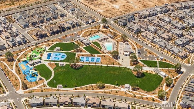 163 Baluster, Irvine, CA 92618