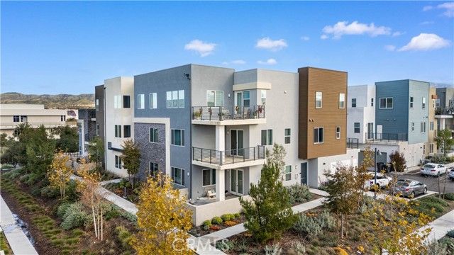 163 Baluster, Irvine, CA 92618