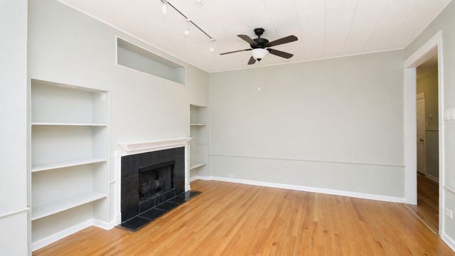 4843 N DRAKE Avenue 1, Chicago, IL 60625