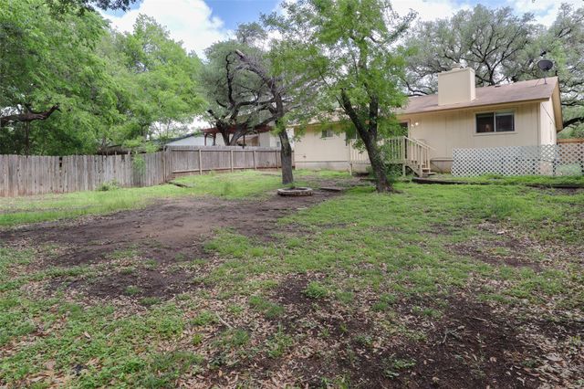 8015 Scotland Yard, Austin, TX 78759