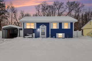 2316 Fair Oaks Street E, Niles, MI 49120