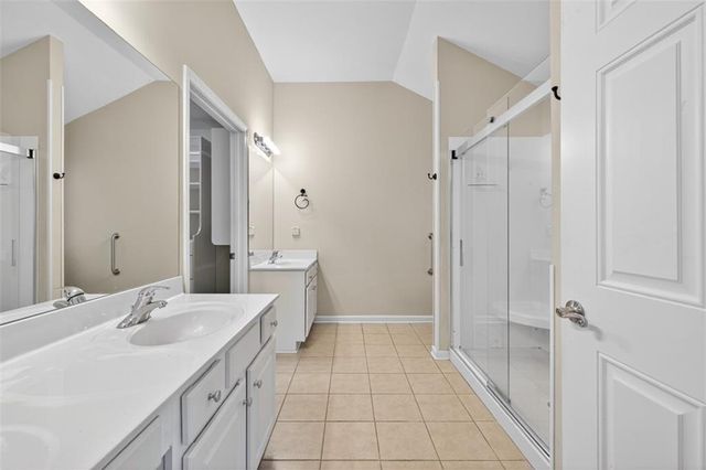 164 Cottage Club Drive, Locust Grove, GA 30248