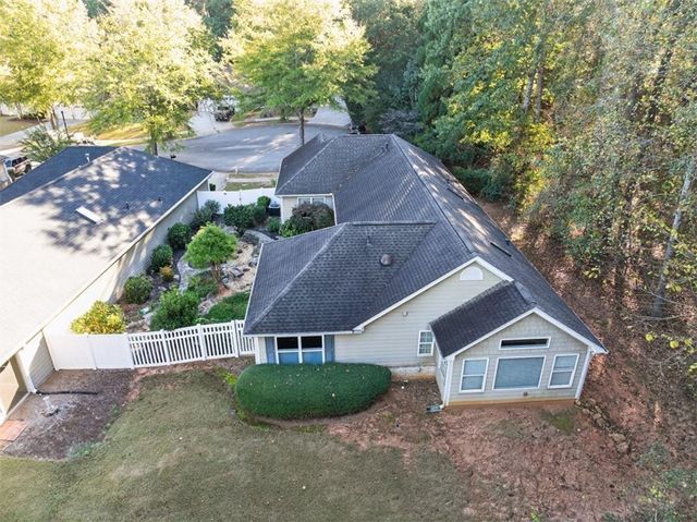 164 Cottage Club Drive, Locust Grove, GA 30248