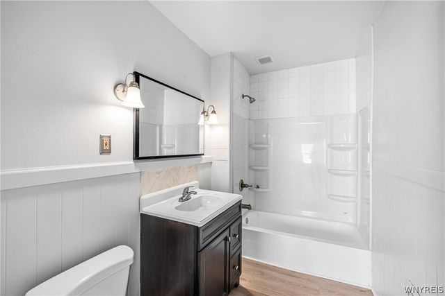 40 Magnolia Avenue, Buffalo, NY 14220