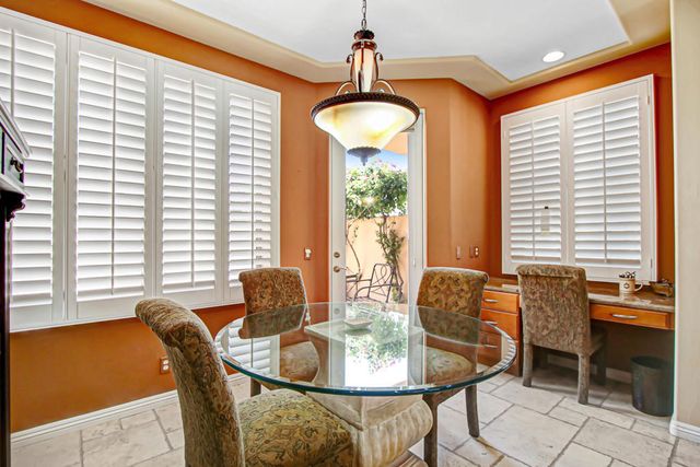 7 Ridgeline Way, Rancho Mirage, CA 92270