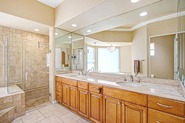 7 Ridgeline Way, Rancho Mirage, CA 92270