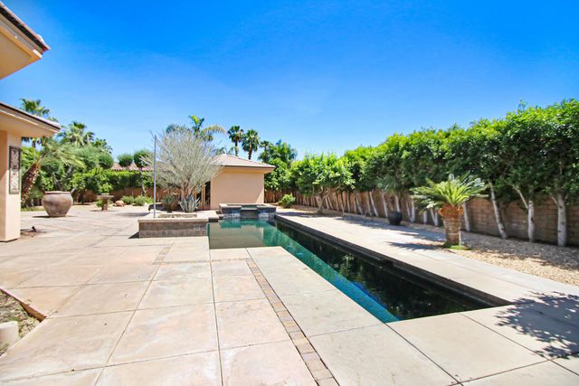7 Ridgeline Way, Rancho Mirage, CA 92270