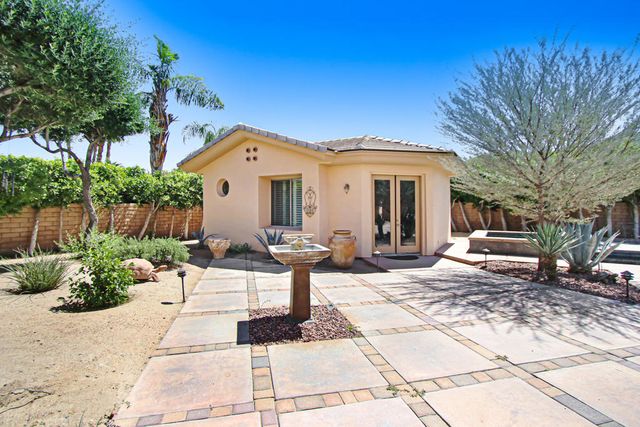 7 Ridgeline Way, Rancho Mirage, CA 92270