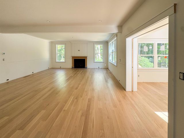 70 Tidewater Farm Road, Greenland, NH 03840