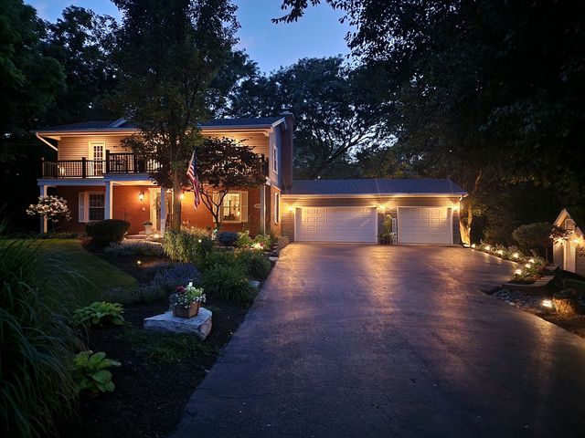 20736 Briarwood Lane, Mokena, IL 60448