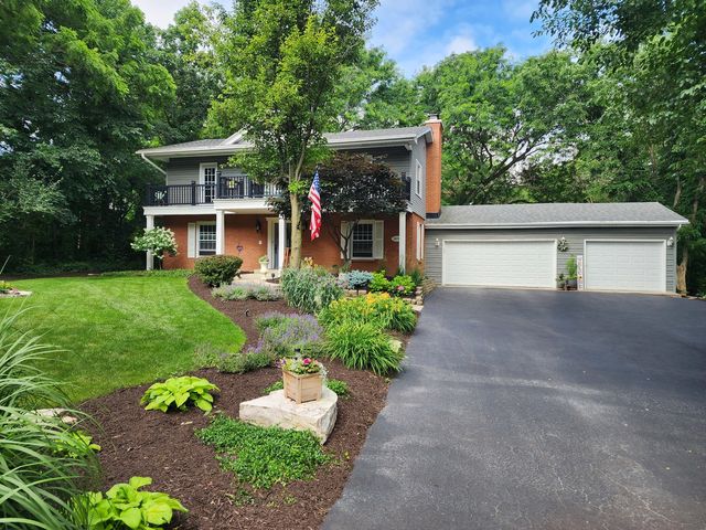 20736 Briarwood Lane, Mokena, IL 60448