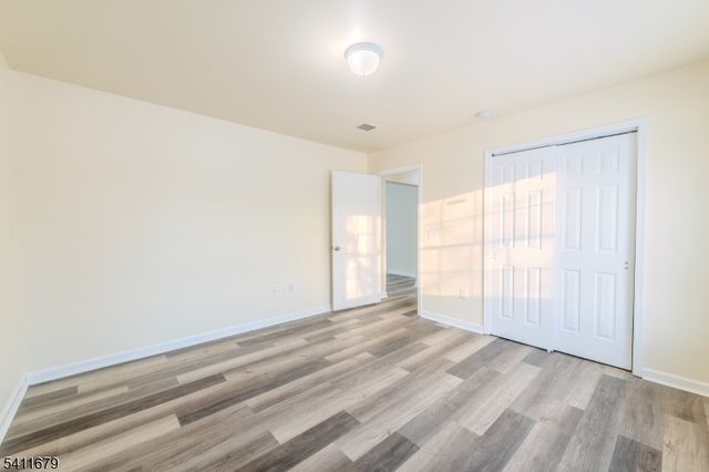 33 Viking Ave, Franklin Twp., NJ 08873