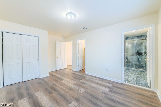 33 Viking Ave, Franklin Twp., NJ 08873