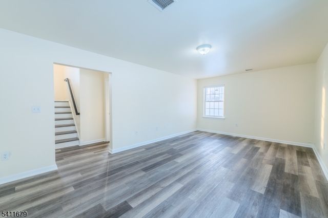 33 Viking Ave, Franklin Twp., NJ 08873