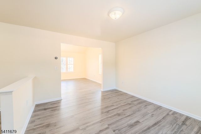 33 Viking Ave, Franklin Twp., NJ 08873